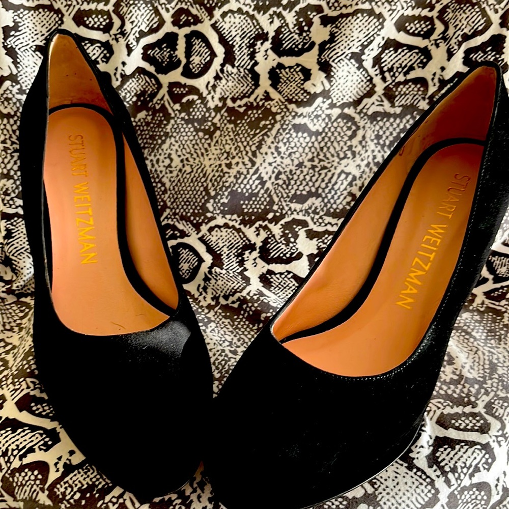Black suede Stewart Weitzman semi platform 3-1/2 “ heels